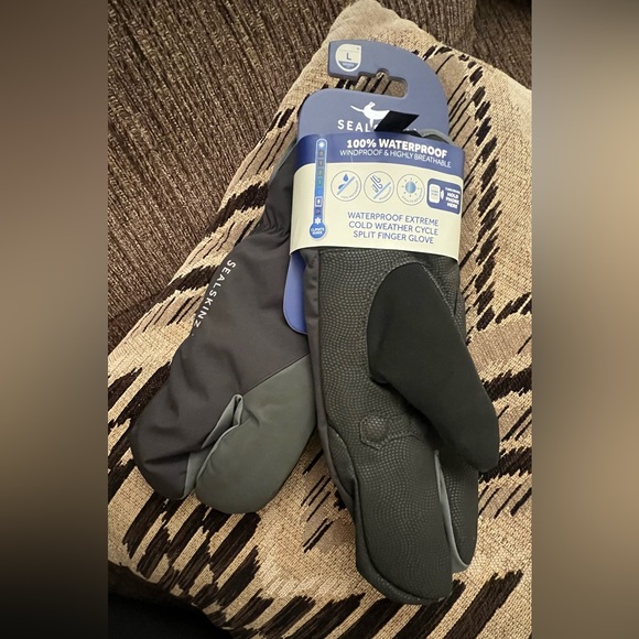 NWT SEALSKINZ Unisex Waterproof Split Finger Glove - Picture 2 of 3